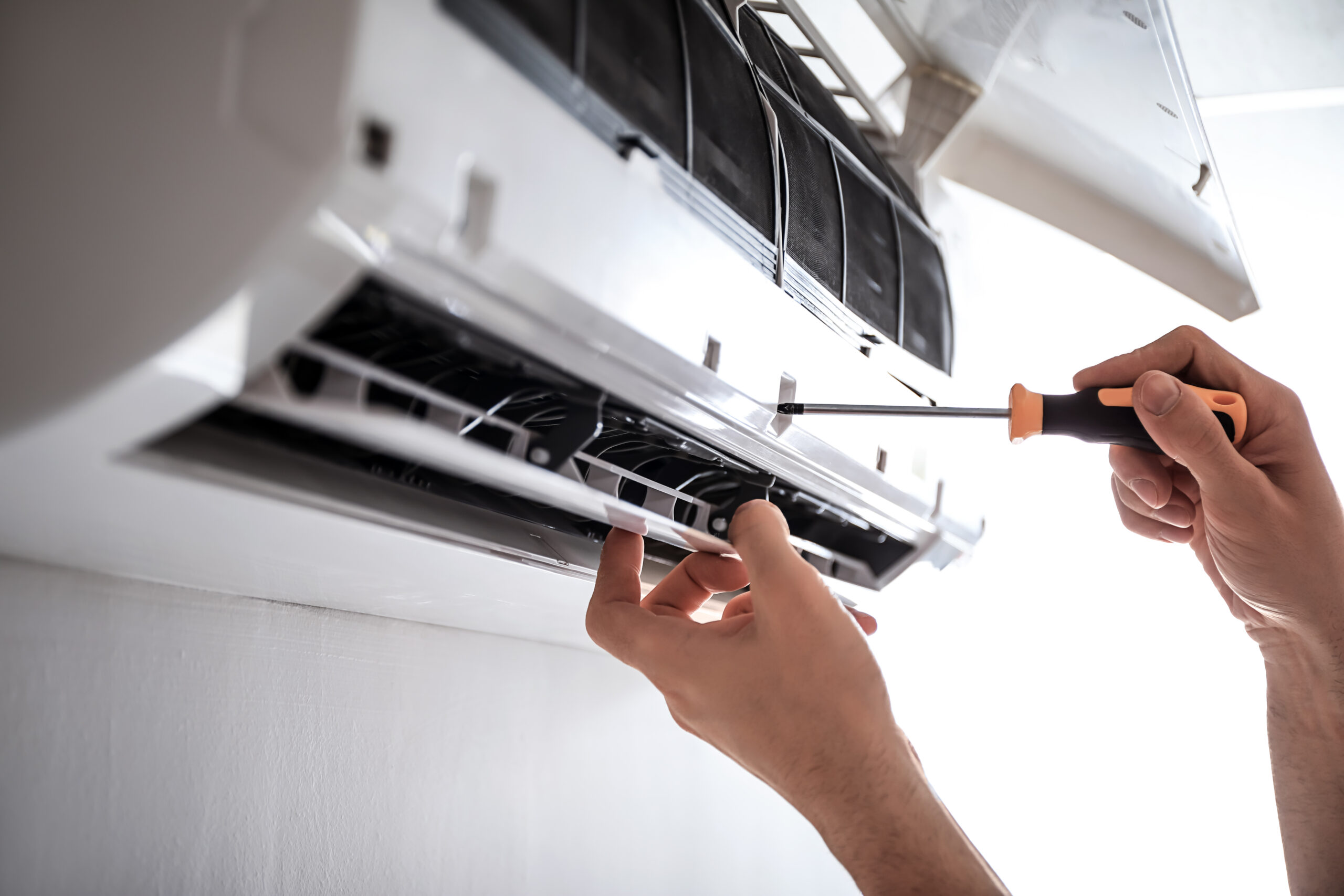Electrician,Repairing,Air,Conditioner,Indoors